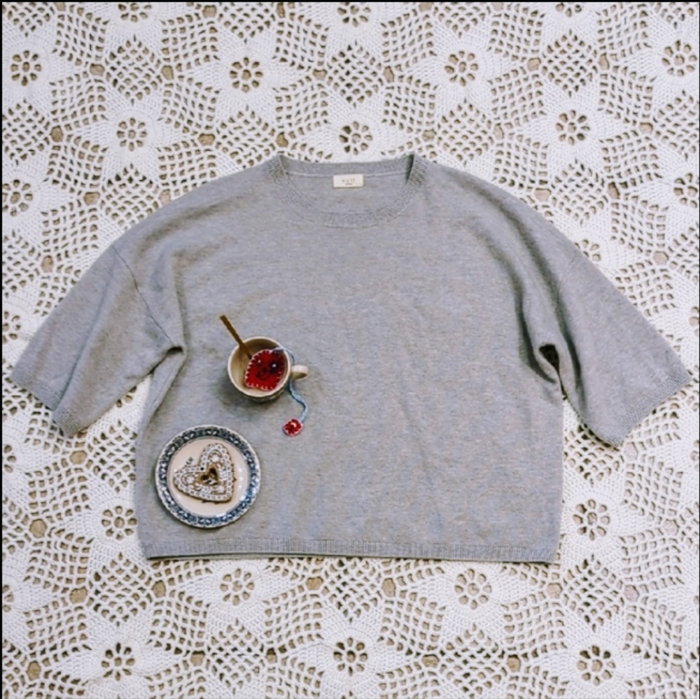 Naïf Oversized 100% Wool Super Soft 3/4 Sleeve Sweater